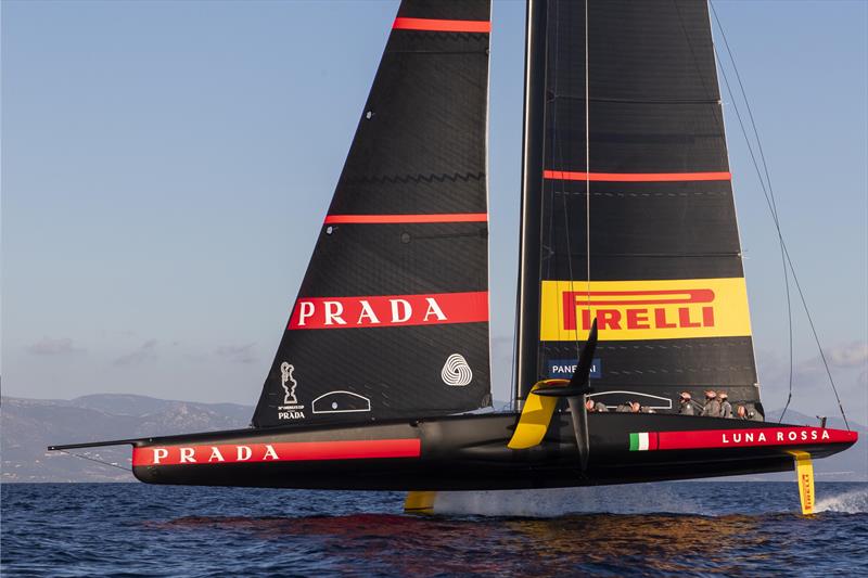 Luna Rossa sailing off Cagliari, Sardinia photo copyright Carlo Borlenghi / Luna Rossa taken at Circolo della Vela Sicilia and featuring the AC75 class