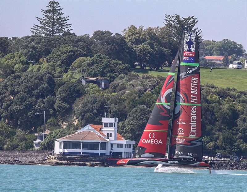 Emirates Team NZ's first AC75 Te Aihe doing warm-up laps on the Waitemata ahead of a seven hour training session - November 4, 2019 photo copyright Richard Gladwell / Sail-World.com taken at Royal New Zealand Yacht Squadron and featuring the AC75 class