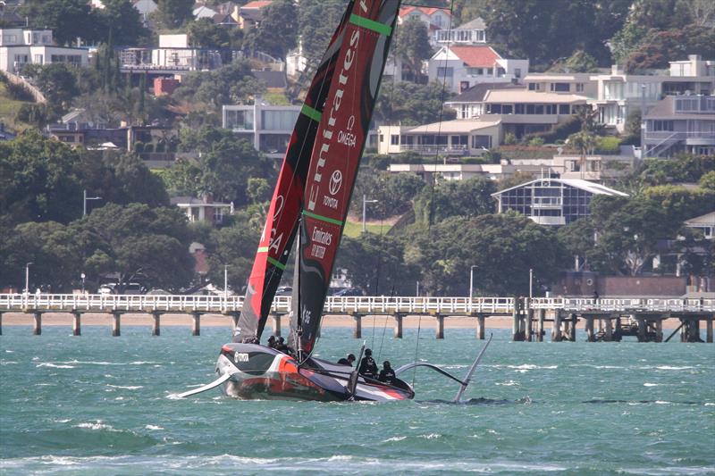 Emirates Team New Zealand's AC75 disengages from the tender at the entrance to the inner Waitemata Harbour - January 10, 2019 - photo © Richard Gladwell / Sail-World.com