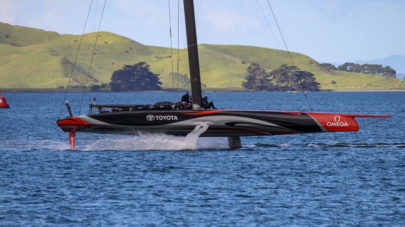 Te Aihe - tows home - AC75 practice Hauraki Gulf - August 13, 2020 - 36th America's Cup - photo © Richard Gladwell / Sail-World.com