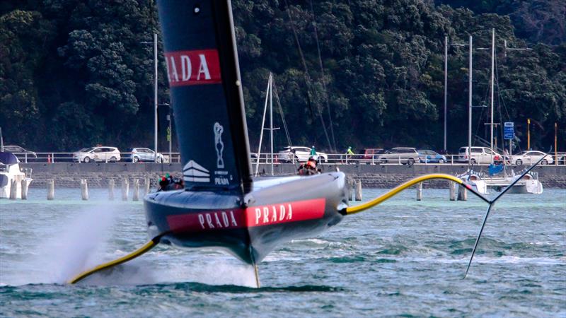 Bustle on Luna Rossa Prada Pirelli - November 2020- Waitemata Harbour - Auckland - 36th America's Cup photo copyright Richard Gladwell / Sail-World.com taken at Royal New Zealand Yacht Squadron and featuring the AC75 class