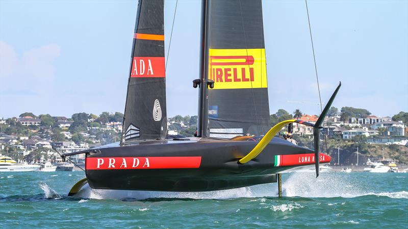 Luna Rossa - Race 2 - Day 1 - Prada Cup - Qualifiers - January 15, 2021 - 36 America's Cup - photo © Richard Gladwell / Sail-World.com