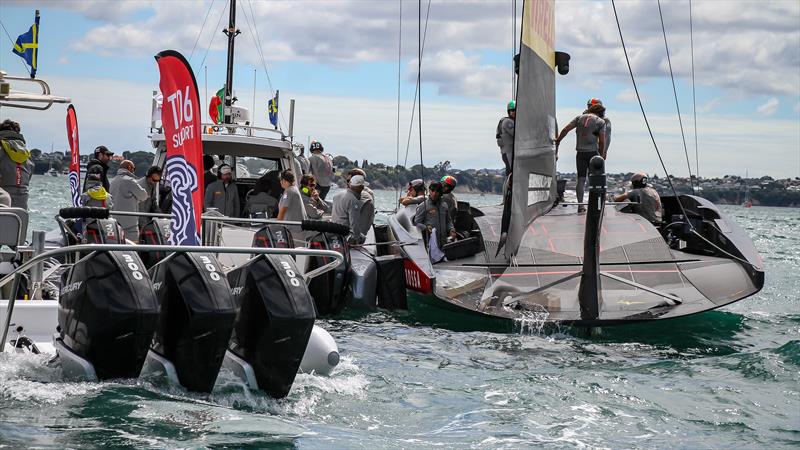 Luna Rossa with running backstays hanging loose - Round Robin 3 - Prada Cup January 23, 2021 - America's Cup 36 photo copyright Richard Gladwell / Sail-World.com taken at Circolo della Vela Sicilia and featuring the AC75 class