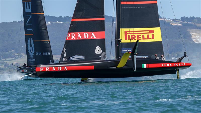 Luna Rossa crosses INEOS Team UK - Prada Cup Finals - Day 3 - February, 20, - America's Cup 36 - Course E photo copyright Richard Gladwell / Sail-World.com taken at Royal New Zealand Yacht Squadron and featuring the AC75 class