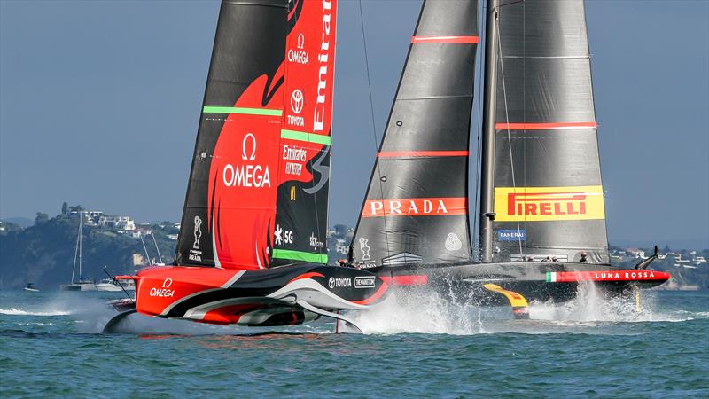 Emirates Team New Zealand takes on Luna Rossa - Final race - America's Cup World Series, Day 3, December 19, 2020 - Auckland NZ, Course A photo copyright Richard Gladwell - Sail-World.com / NZ taken at Royal New Zealand Yacht Squadron and featuring the AC75 class