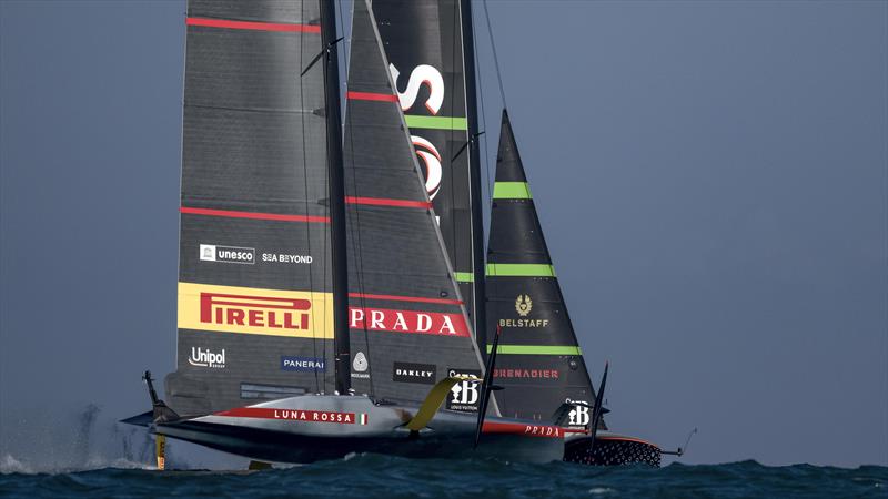 Luna Rossa Prada Pirelli vs. INEOS Britannia on Louis Vuitton Cup Round Robin Day 7 - 7th September 2024 - photo © David Maynard / www.alleycatphotographer.com
