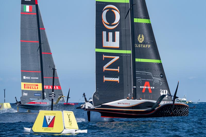 Round Robin Sail-Off - INEOS Britannia vs. Luna Rossa Prada Pirelli on Louis Vuitton Cup Round Robin Day 9 - 9th September 2024 - photo © Ricardo Pinto / America's Cup