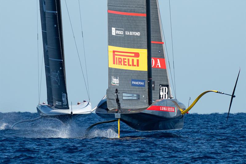 Luna Rossa Prada Pirelli and American MagicDay 1 - Semi-Finals - Louis Vuitton Cup - Day 10 - September 14, 2024 - Barcelona - photo © Ian Roman / America's Cup