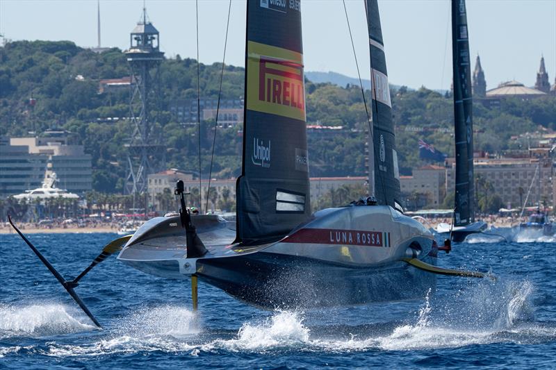 Luna Rossa Prada Pirelli - Day 1 - Semi-Finals - Louis Vuitton Cup - Day 10 - September 14, 2024 - Barcelona - photo © Ian Roman / America's Cup