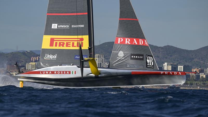 Luna Rossa Prada Pirelli vs. INEOS Britannia on Louis Vuitton Cup Final Race Day 3 - September 29, 2024 - photo © David Maynard / www.alleycatphotographer.com