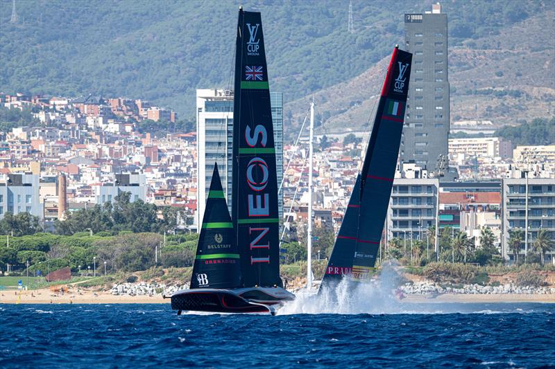 Luna Rossa Prada Pirelli vs. INEOS Britannia on Louis Vuitton Cup Final Race Day 4 - September 30, 2024 - photo © Ricardo Pinto / America's Cup