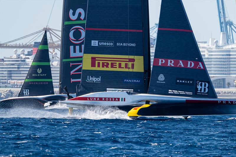 INEOS Britannia and Luna Rossa - Finals Louis Vuitton Cup - Race 5/6 - Day 18 - September 30, 2024 - Barcelona - photo © Ricardo Pinto / America's Cup