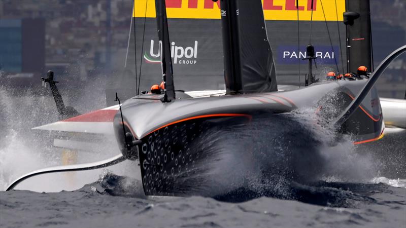 Luna Rossa Prada Pirelli vs INEOS Britannia (race 10) - Louis Vuitton Cup Final - Race Day 6 - October 2, 2024  - photo © David Maynard / www.alleycatphotographer.com
