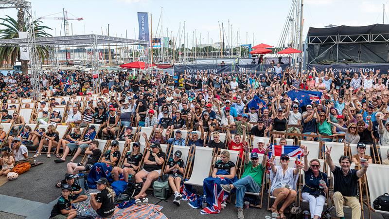 Fan Zone - Louis Vuitton 37th America's Cup, Race Day 1, October 16, 2024 - photo © Ivo Rovira / America's Cup