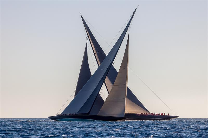 J-Class naves on a close-hauled crossing — every meter, a battle of nerve and trim - photo © Pierre-Jean Cottalorda