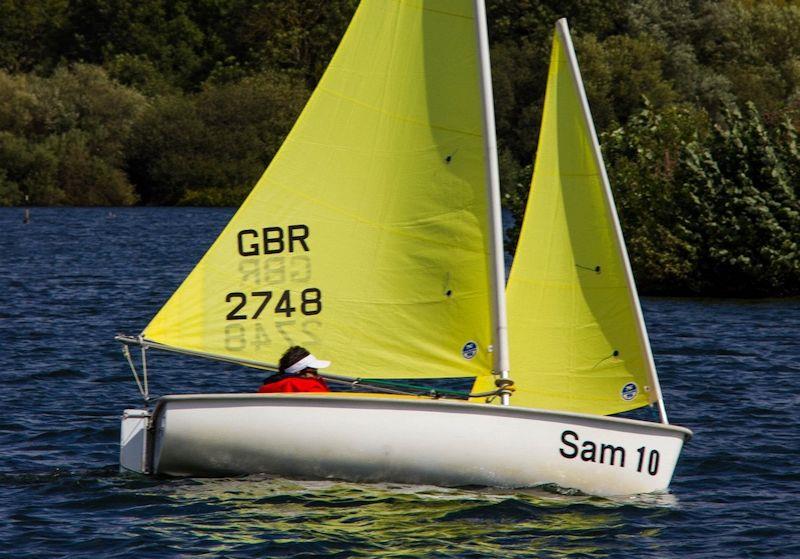 Hansa TT Series event 8 at Burghfield photo copyright Simon Smith taken at Burghfield Sailing Club and featuring the Hansa class