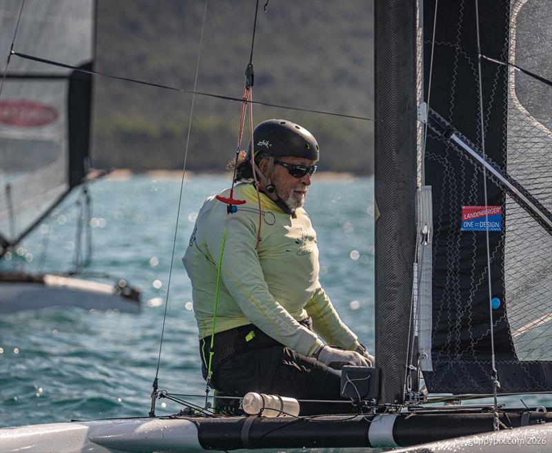 Ken Marshack, USA 192, is frequently found amongst the top boats at big events - photo © Gordon Upton / www.guppypix.com