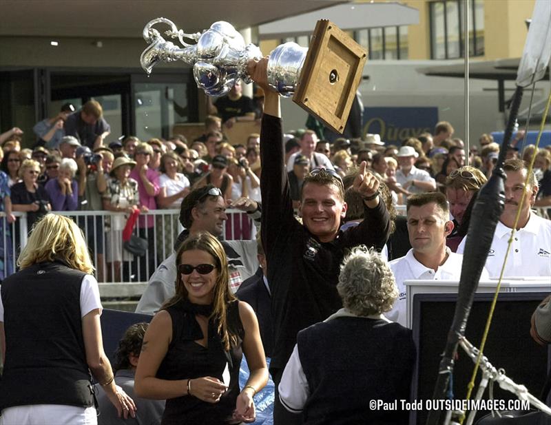 Dean Barker hold the America's Cup aloft after skippering to a win in Race 5- 2000 America's Cup - March 2000 - Waitemata Harbour - Auckland - New Zealand - photo © Paul Todd/Outside Images