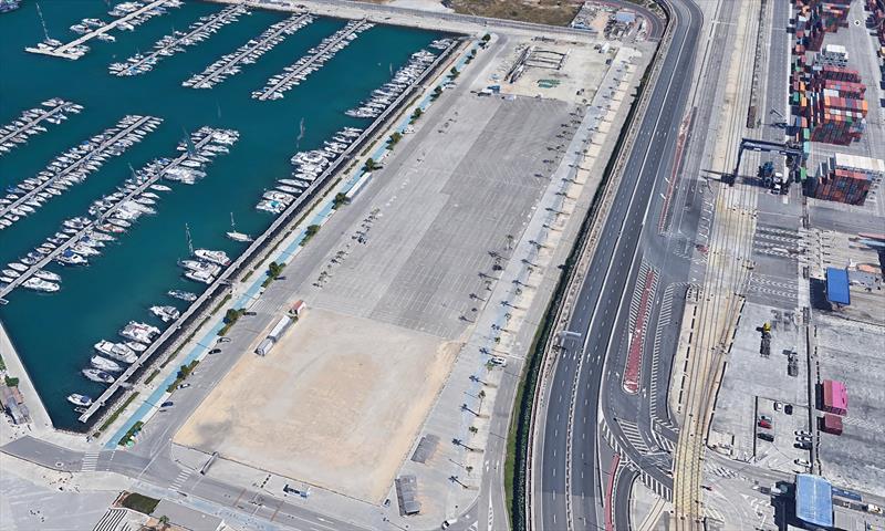 The previously proposed AC37 base area at Valencia - Alinghi 5 is in the top left along with its mast and an IACC hull  photo copyright Google Earth taken at Real Club Nautico Valencia and featuring the ACC class
