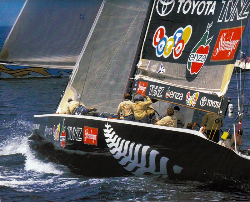 Young America/Stars & Stripes crosses ahead of Team NZ, 1995 America's Cup - Rick Dodson is closest to the mast - photo © Sally Simmins