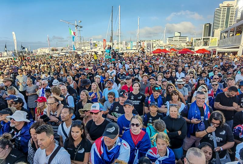 Part of the 20,000 fans who filled the Viaduct Harbour area for the 2021 America's Cup - photo © Richard Gladwell / Sail-World.com / nz