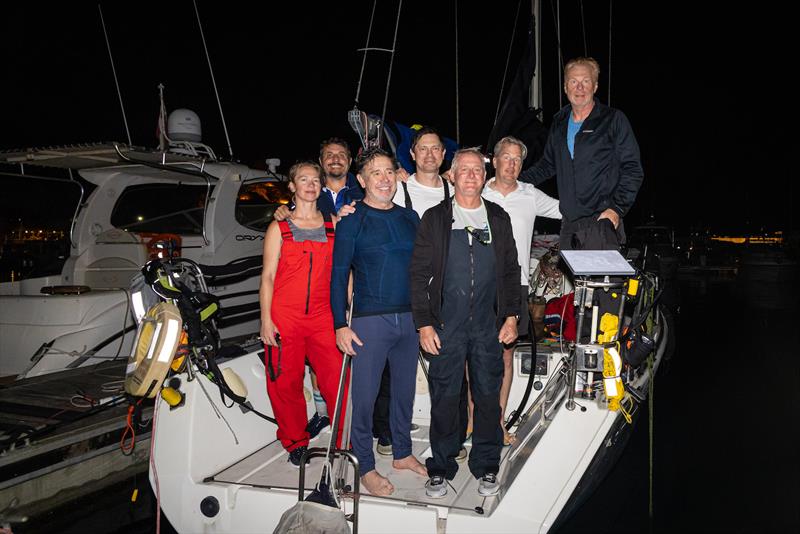 Crew of Beneteau First 34.7 Sandpiper - Aramex Dubai to Muscat Offshore Race day 5 - photo © Mikey Brignall / DOSC
