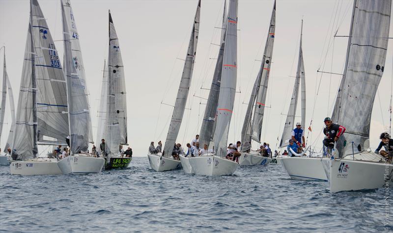 Platu25 Worlds at Mondello, Italy day 1 photo copyright Vivienne Nuccio / Platu 25 Worlds 2017 taken at Velaclub Palermo and featuring the Platu 25 class