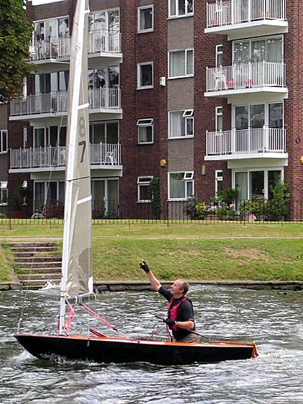 The eighth round of the British Moth Somerville Series takes place at Staines photo copyright Joyce Threadgill taken at Staines Sailing Club and featuring the British Moth class