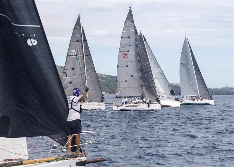 Line up, line up! BPI Subic Regatta 2025 - photo © Guy Nowell / BPI