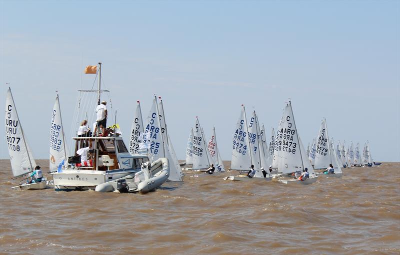 Day 4 of the Cadet Worlds in Buenos Aires photo copyright Fernando Jochoian taken at Club Nautico Albatros and featuring the Cadet class