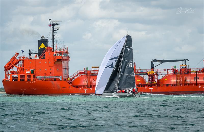 Sailing up the Eastern end of the Solent during the Round the Island Race 2022 - photo © Sam Kurtul / www.worldofthelens.co.uk