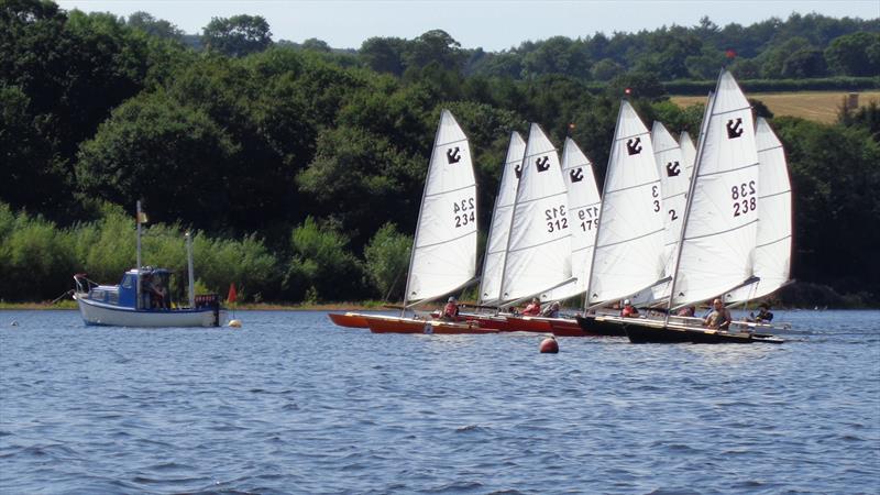 English Challenger Championships at Ogston photo copyright Viv Alderdice taken at Ogston Sailing Club and featuring the Challenger class