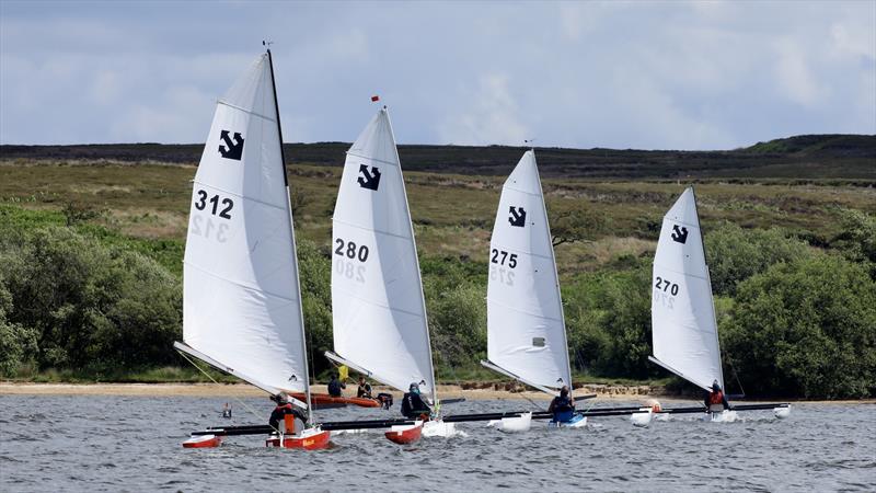  Scaling Dam Challenger Regatta - photo © Richard Hannan