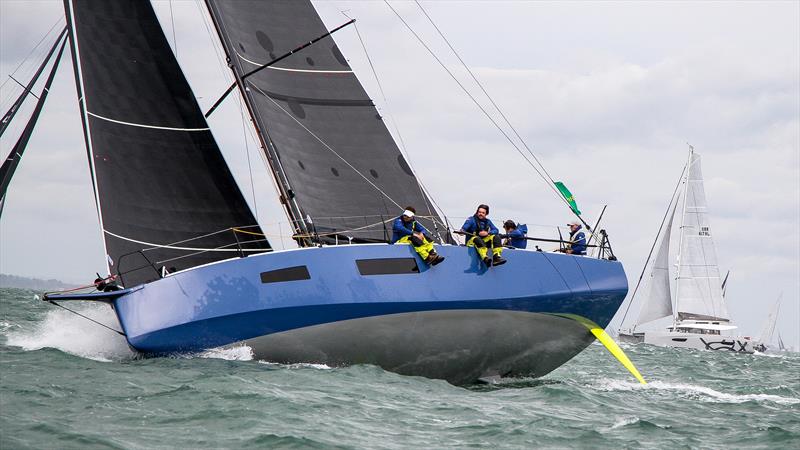 A Class40 heads out for the Fastnet Rock - 2025 Rolex Fastnet Race, Cowes, Isle Wight - July 2025 - photo © Richard Gladwell - Sail-World.com/nz