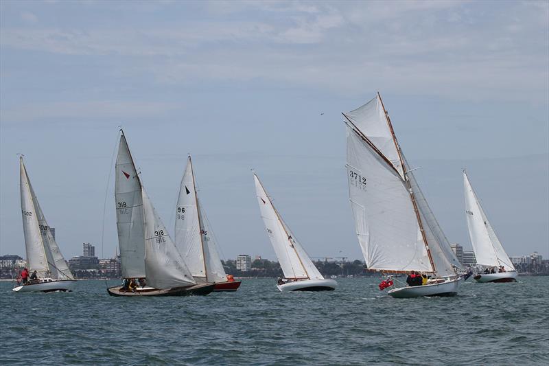 The start of the second race came with sunshine and a little more breeze to help everyone along - photo © Alex McKinnon Photography