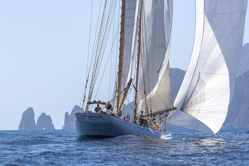 Puritan overtook Orianda at the weather mark - Capri Classica 2019 photo copyright Gianfranco Forza taken at Yacht Club Capri and featuring the Classic Yachts class