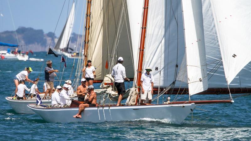 Ida (A11- 1895) to windward, and Rawene (A5- 1908) - Mahurangi Regatta - January 29, 2022 photo copyright Richard Gladwell - Sail-World.com/nz taken at  and featuring the Classic Yachts class