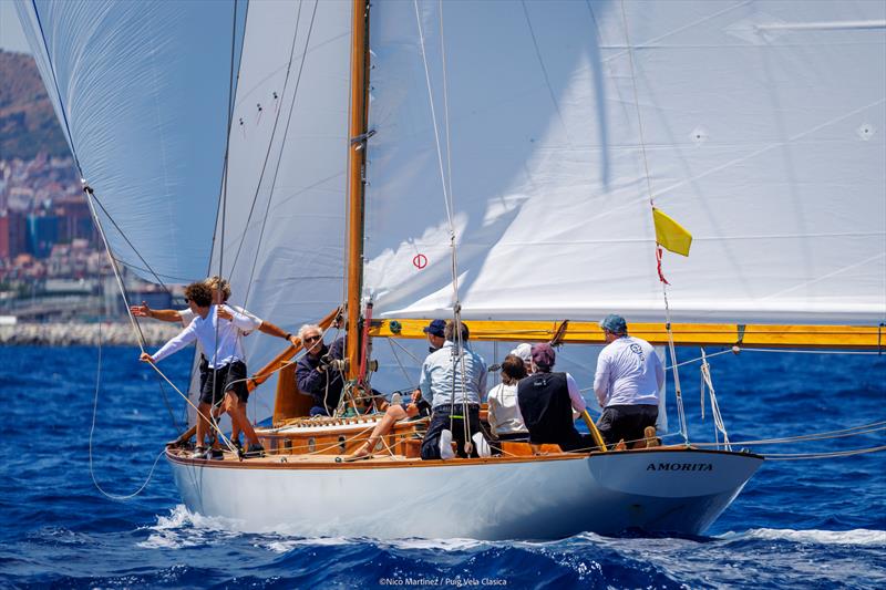 Amorita - 18th Puig Vela Clàssica Barcelona day 1 photo copyright Nico Martinez / www.MartinezStudio.es taken at Real Club Nautico de Barcelona and featuring the Classic Yachts class