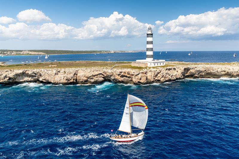 XXI Copa del Rey of Vintage Yachts of Vintage Yachts Day 4 - Argos, first in Classic class - photo © SailingShots by María Muiña