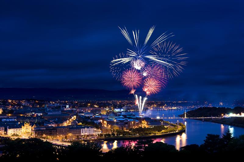 Derry~Londonderry city - photo © Chris Hill