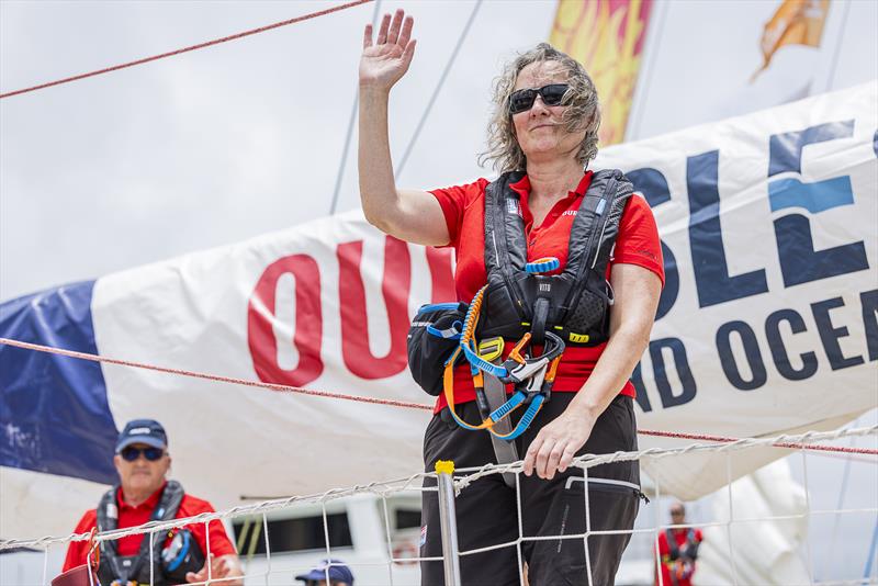 Our Isles and Oceans crew member bidding farewell to onlooking supporters - photo © Brooke Miles Photography