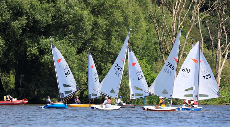 Comet Championships at Winsford Flash photo copyright Colin Bosomworth taken at Winsford Flash Sailing Club and featuring the Comet class