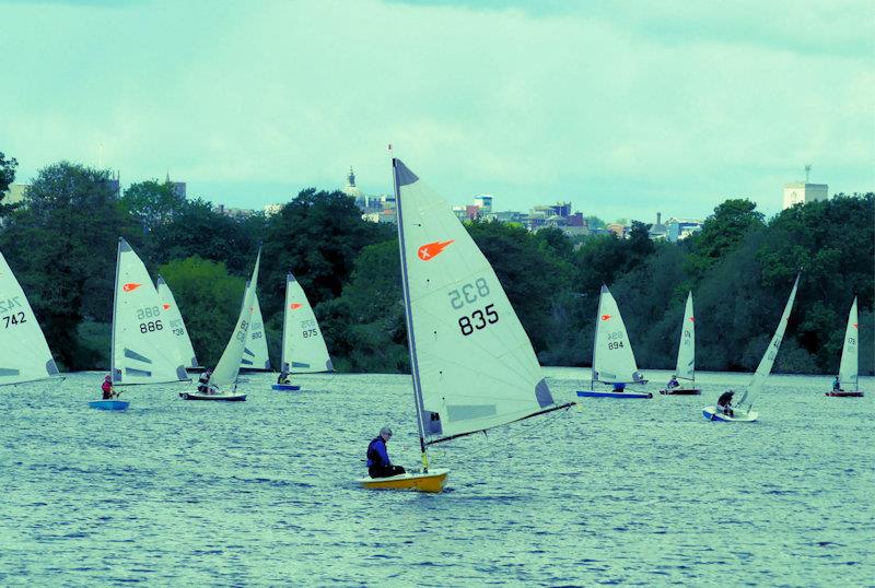 Sue Jones leading - Comet Association Championship at Nottingham - photo © Norah Jaggers