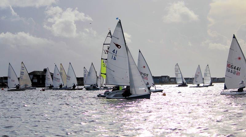 Day 1 of the Icicle Series at Highcliffe photo copyright Sarah Desjonqueres taken at Highcliffe Sailing Club and featuring the Comet Duo class