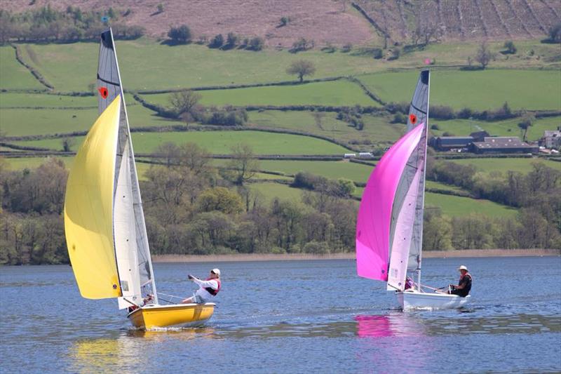 Comet Trio Inlands at Llangorse photo copyright Patricia Padro taken at Llangorse Sailing Club and featuring the Comet Trio class