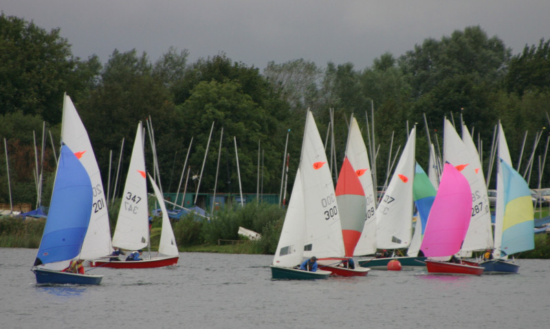 15 teams for the Comet Versa Inlands at Cotswold SC photo copyright Andy Simmonds taken at Cotswold Sailing Club and featuring the Comet Versa class