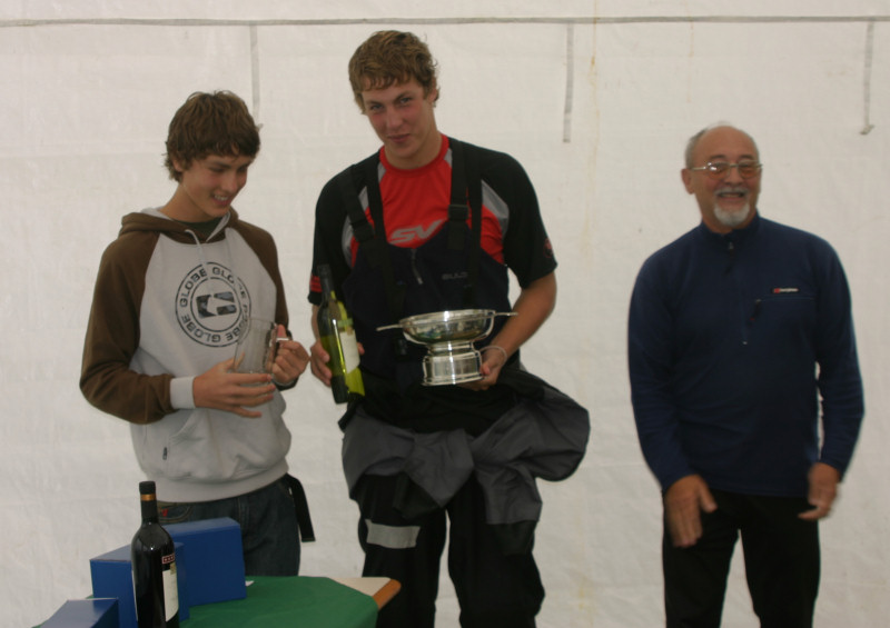 Kieran and Myles Whittle win the Comet Versa Inlands photo copyright Andy Simmonds taken at Cotswold Sailing Club and featuring the Comet Versa class