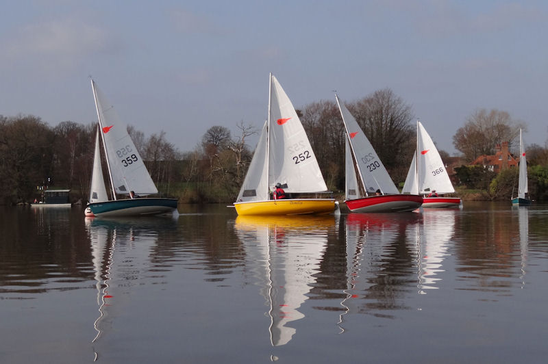 Comet Versas at Crawley Mariners photo copyright Alison Martin taken at Crawley Mariners Yacht Club and featuring the Comet Versa class