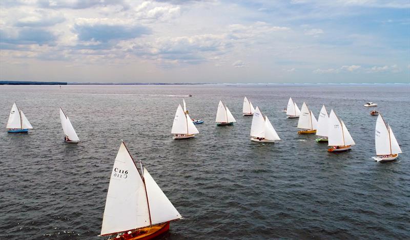 Div 1 start in the Portsea Cup - photo © Bob Fowler