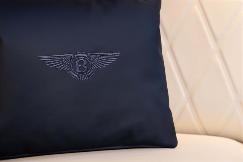 Contest 67CS - detail Bentley scattered cushion - photo © Mark Fagelson Photography
